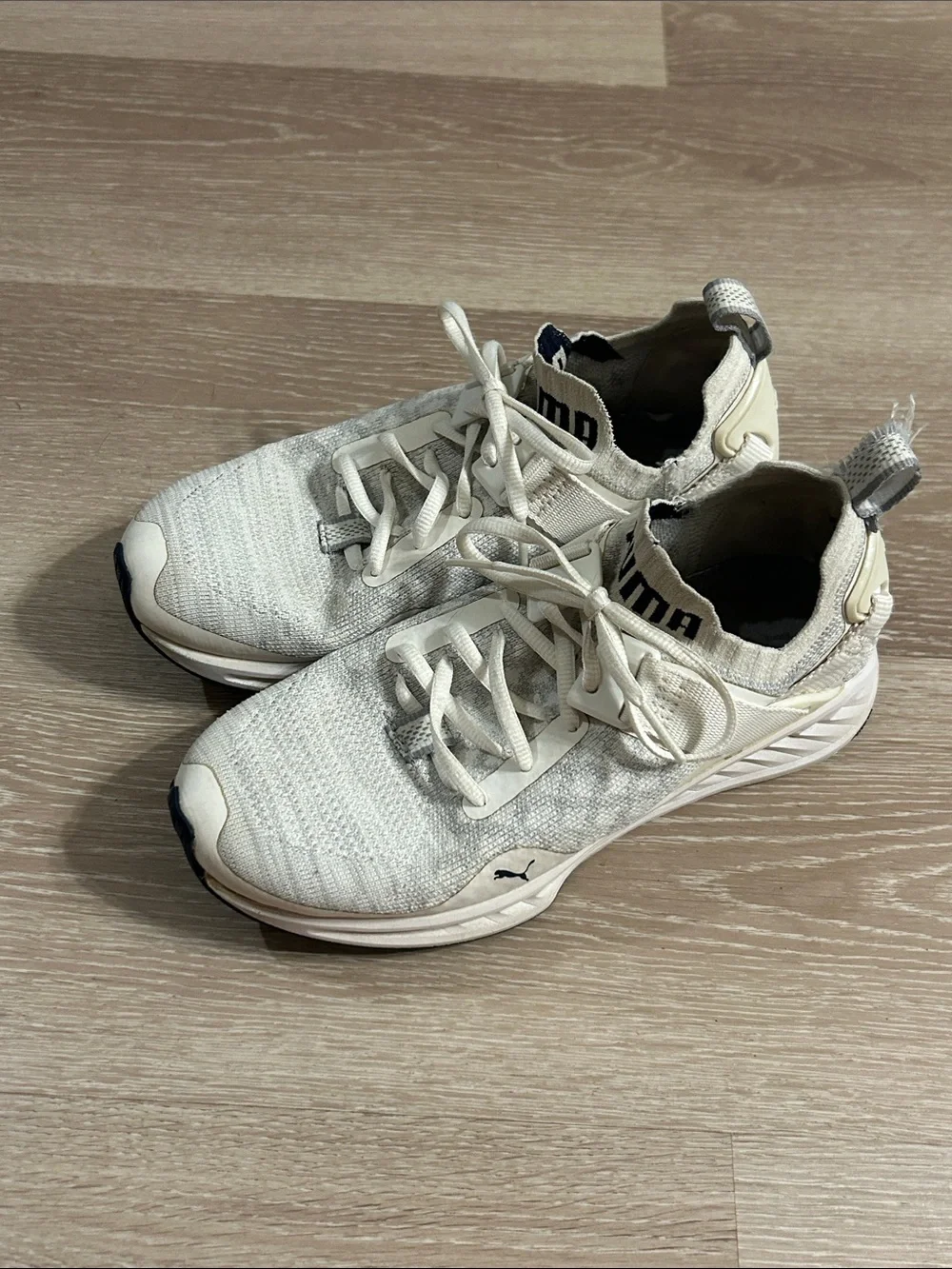 Puma Lowcut Ignite evoKnit Athletic Running Sneakers Sz 6.5